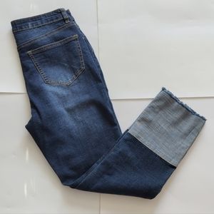 NWT Chelsea & Violet Capri crops jeans